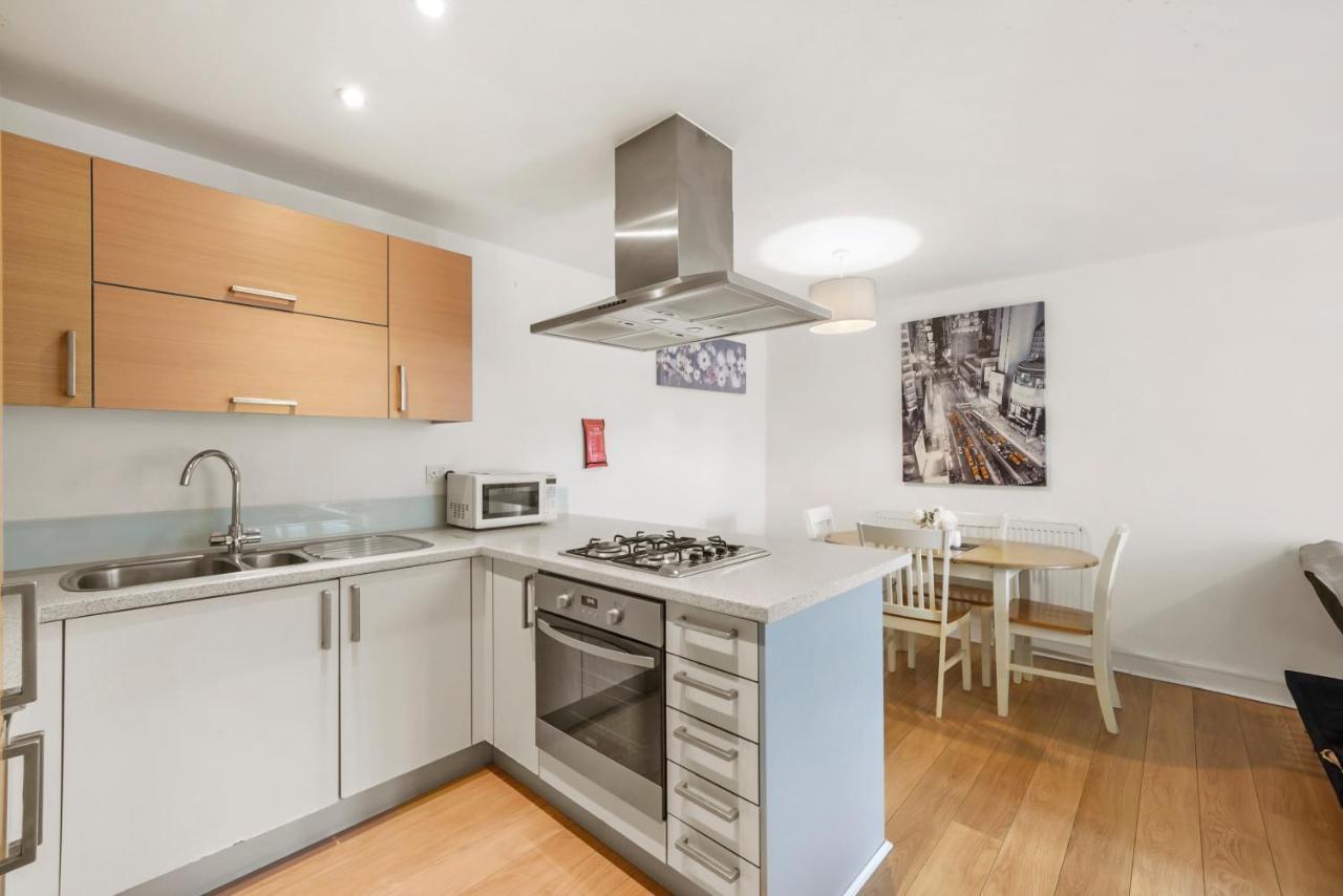 Luxnightzz - Two Bed - Close To North Station And Hospital Colchester Eksteriør billede